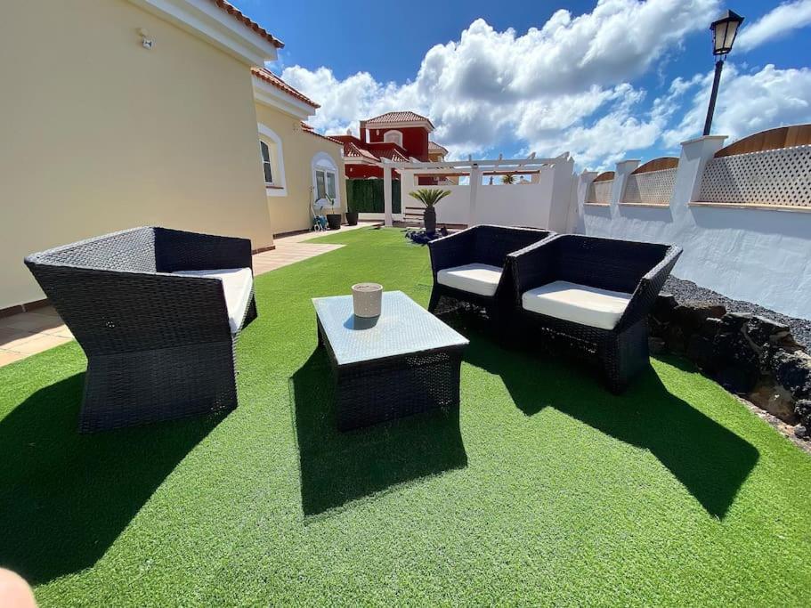 Comfortable Family House With Pool And Jacuzzi Costa De Antigua Esterno foto