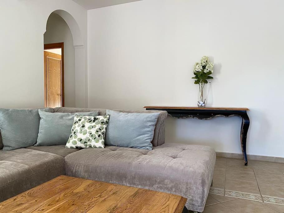 Comfortable Family House With Pool And Jacuzzi Costa De Antigua Esterno foto